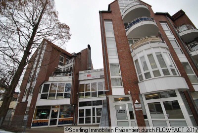 Front mit Eingang (2)